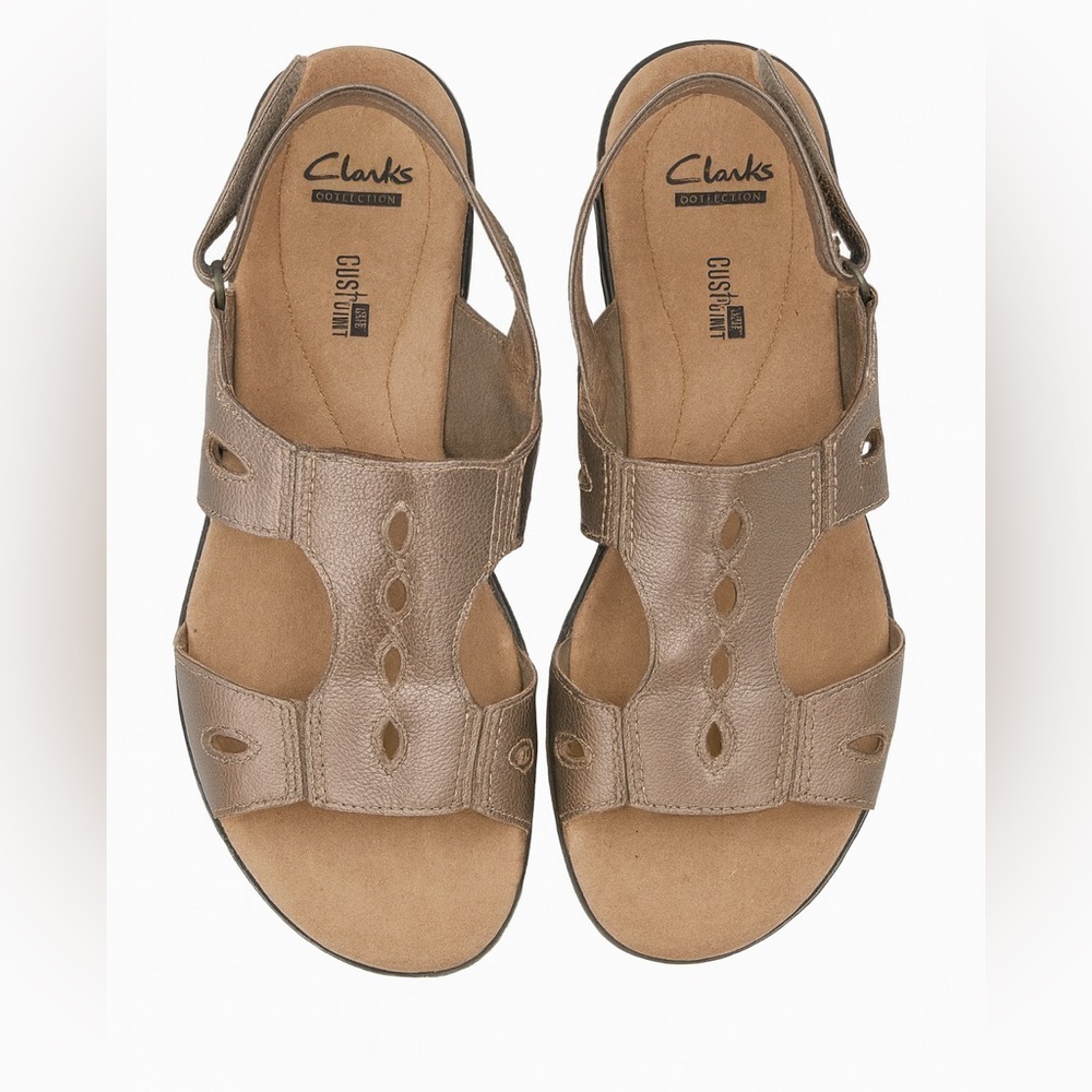 Clarks Collection Women’s Size 6 Wide Metallic Gold Comfort Sandals – New No Tag